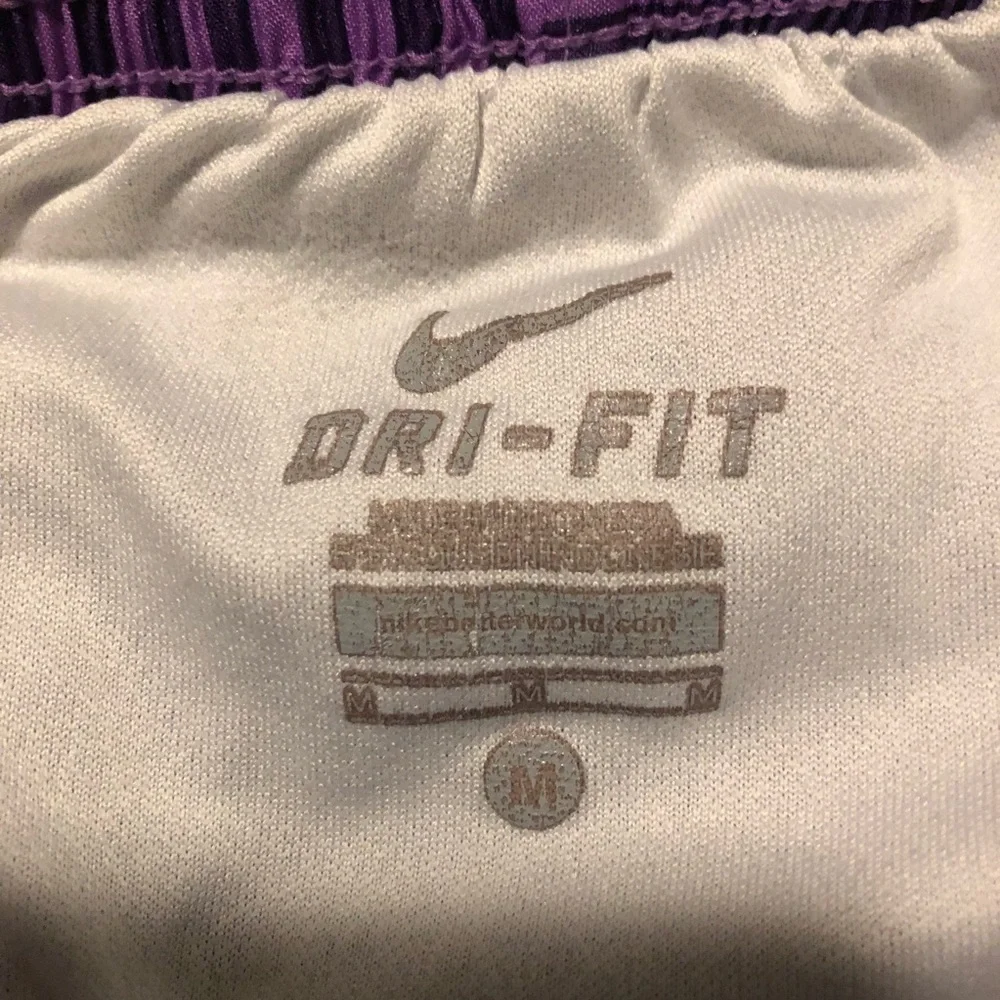 Nike Dri-Fit Purple Striped Athletic Shorts Size Medium